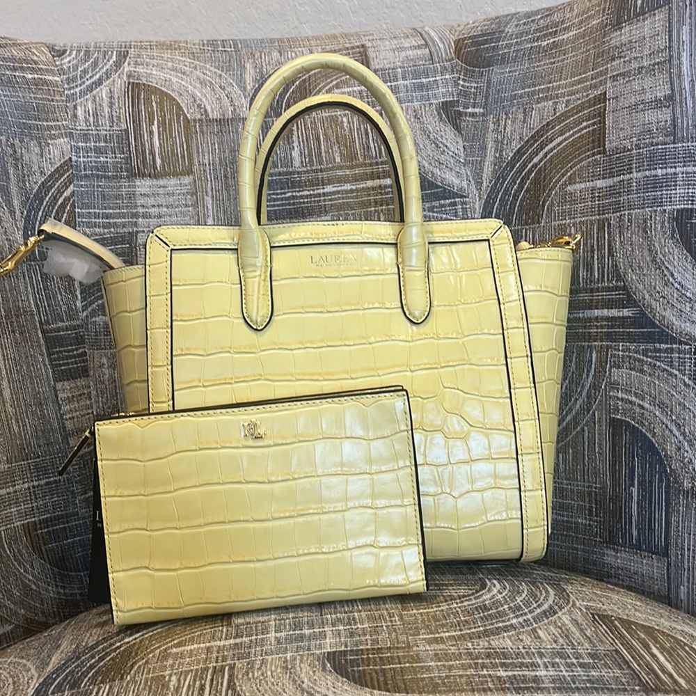 Lauren Ralph Lauren set tote and wallet new with tag
